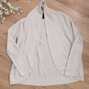 ✨Forever 21: Ivory Cardigan
